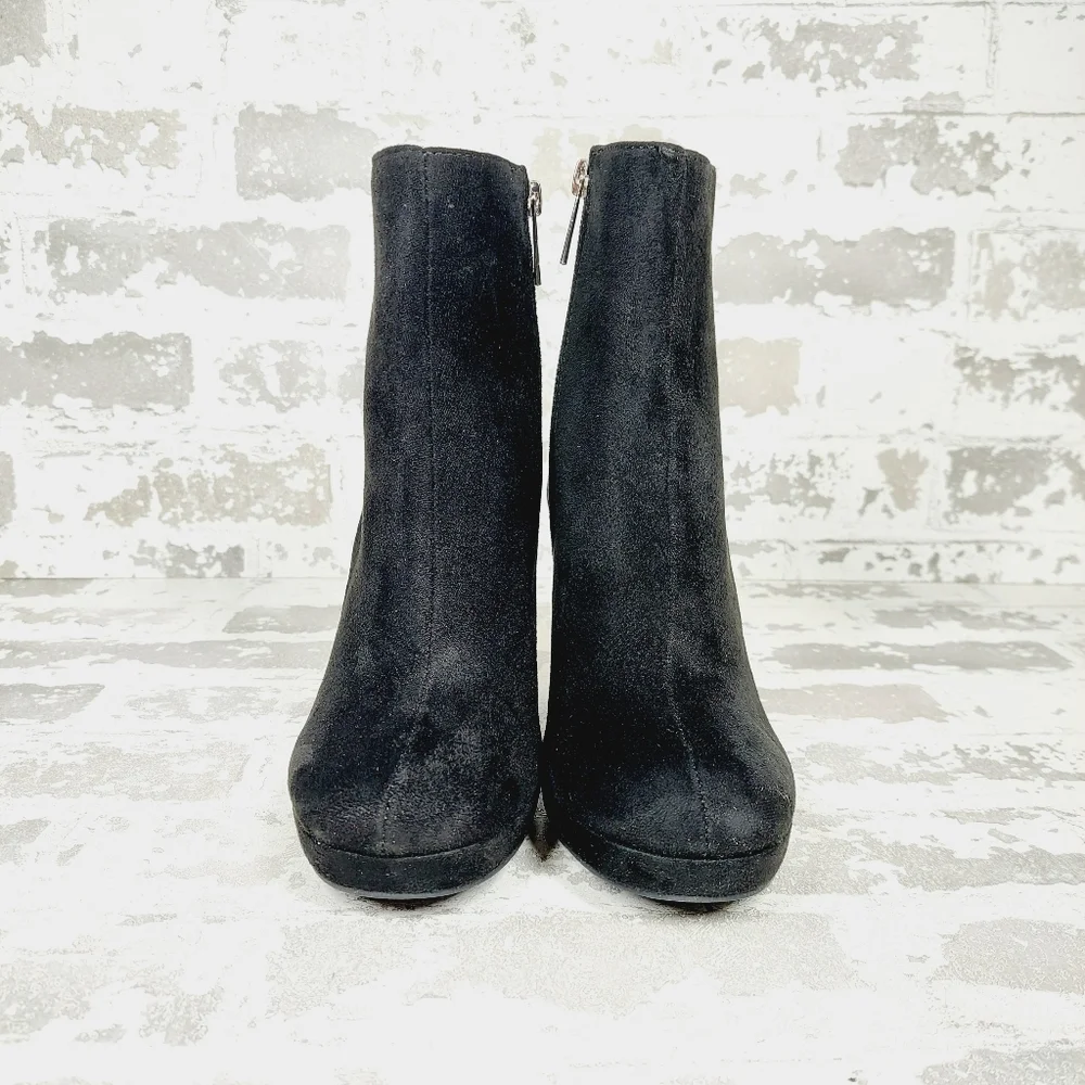 NEW Anne Klein Adonna Black Faux Suede Side Zip Block Heel Ankle Booties W134 - Picture 7 of 13